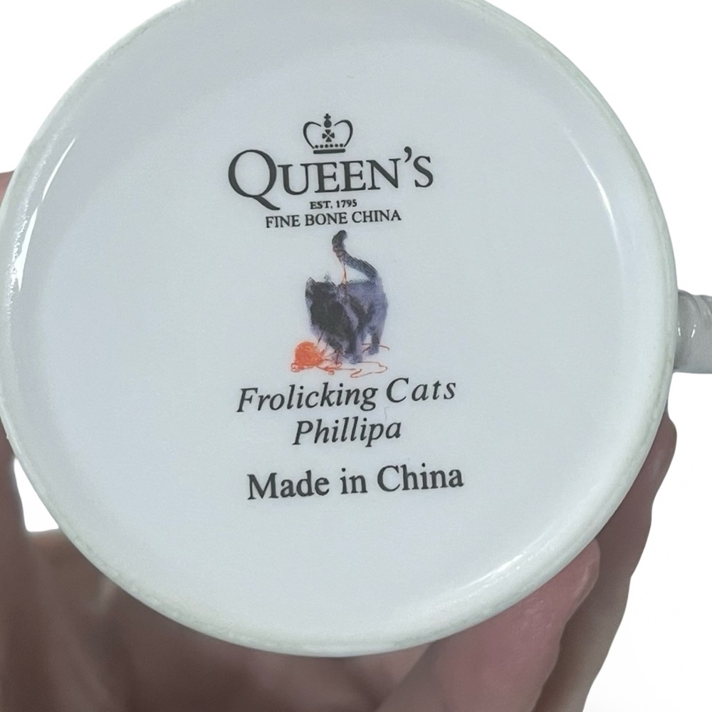 Queens Fine Bone China Frolicking Cats “Phillipa” Black Cat Mug - Picture 6 of 7